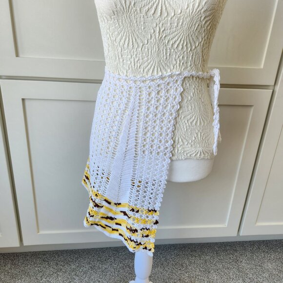 Vintage Hand Crocheted Waist Half Apron Housewife Chef Cook Baking Cute Retro - Picture 4 of 8